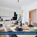 Rtr - Fuer Bis Zu 8 Personen - Voll Ausgestattet - Zentral Limbecker Platz - Messe - Uniklinikum - Smart Tv - Modern Essen