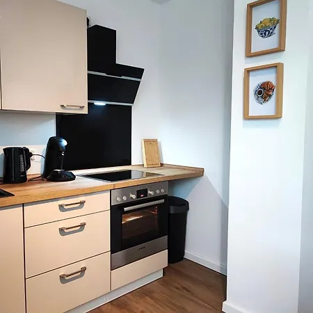Apartment Rtr - Fuer Bis Zu 8 Personen - Voll Ausgestattet - Zentral Limbecker Platz - Messe - Uniklinikum - Smart Tv - Parken - Modern *