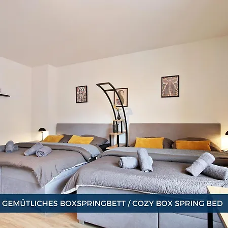 Rtr - Fuer Bis Zu 8 Personen - Voll Ausgestattet - Zentral Limbecker Platz - Messe - Uniklinikum - Smart Tv - Modern Apartmán *